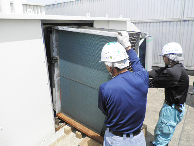 コイル撤去作業画像