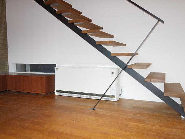 蓄熱暖房器の設置例画像